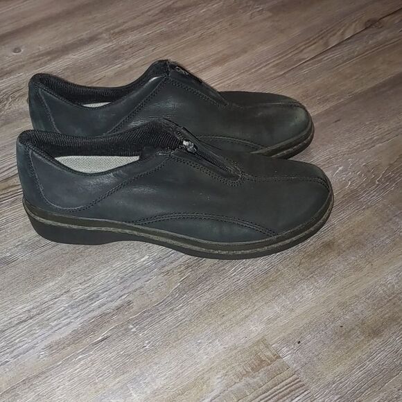 Easy Spirit black suede  slip on  zipper top clogs  Sz 7.5N - Picture 8 of 11